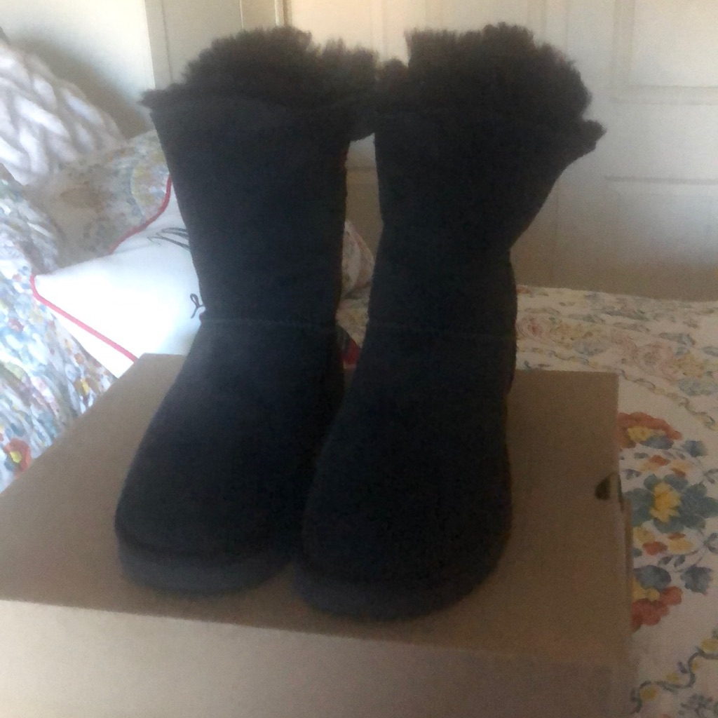 Ugg